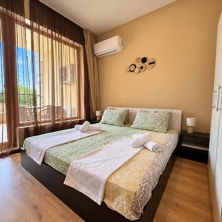Cabacum Beachfront Escape W/ Pool Апартаменты